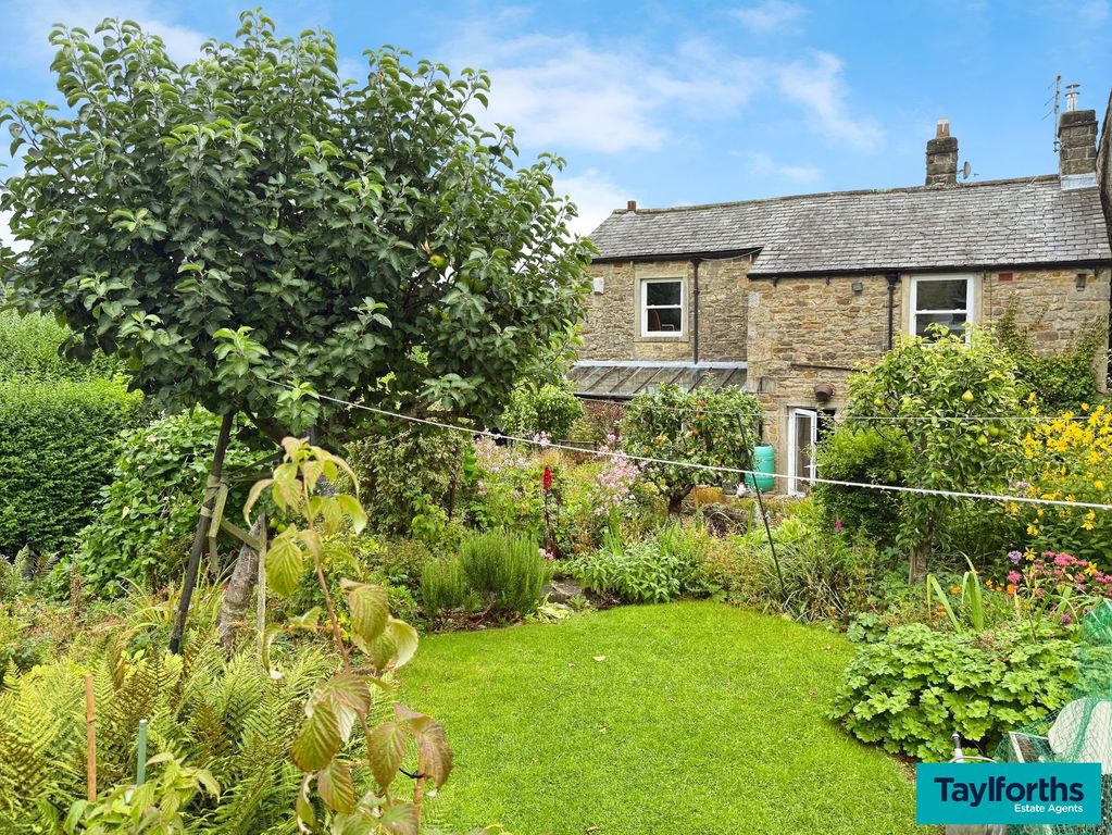 Property photo 3 of 70