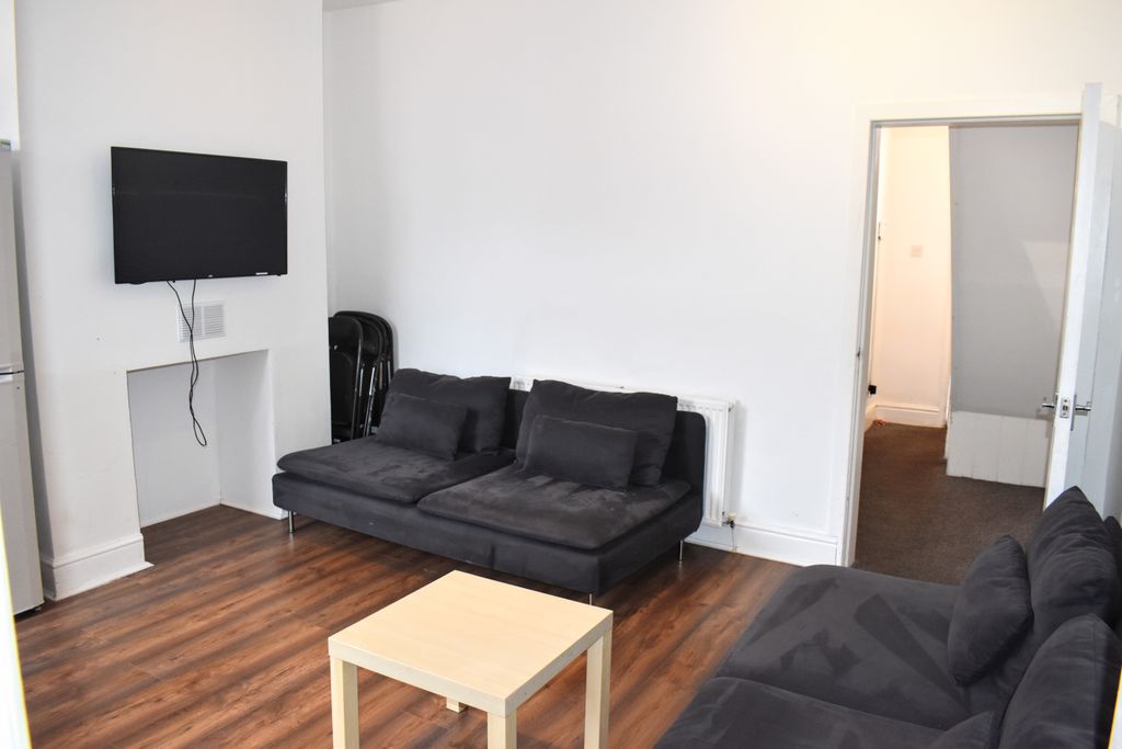 Property photo 1 of 19 Dsc_0381