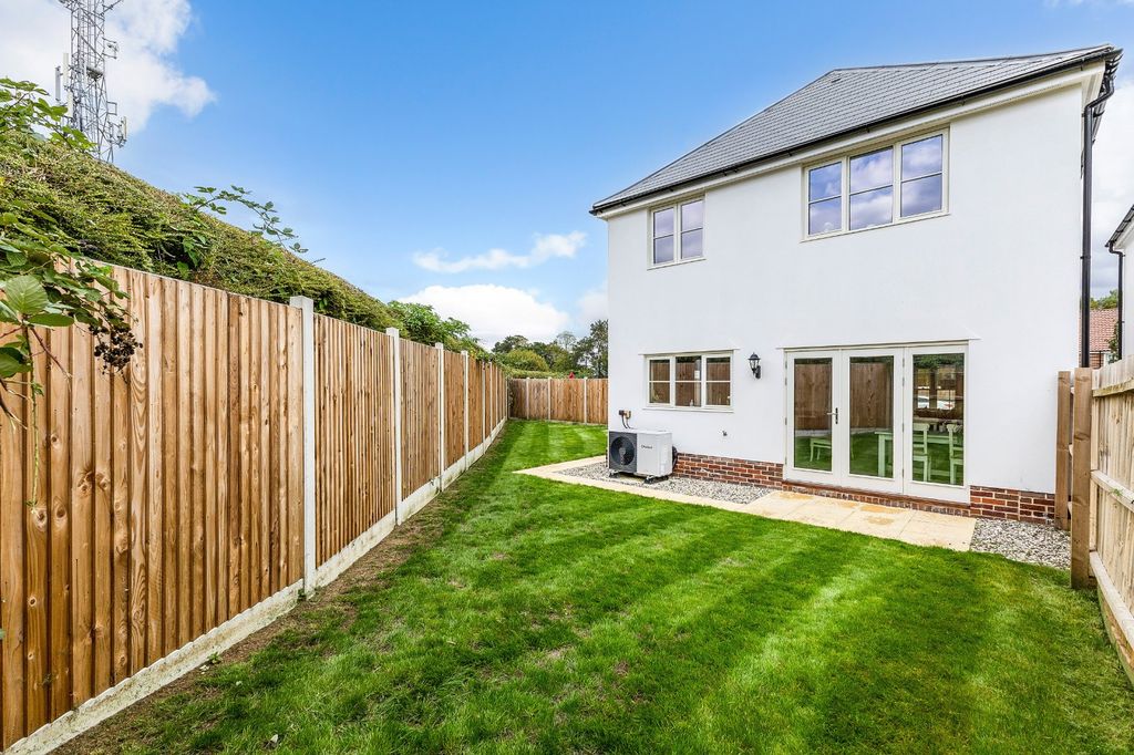 Property photo 2 of 13 Plot 17