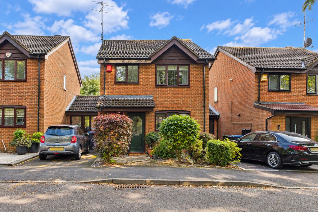 Property photo 1 of 22