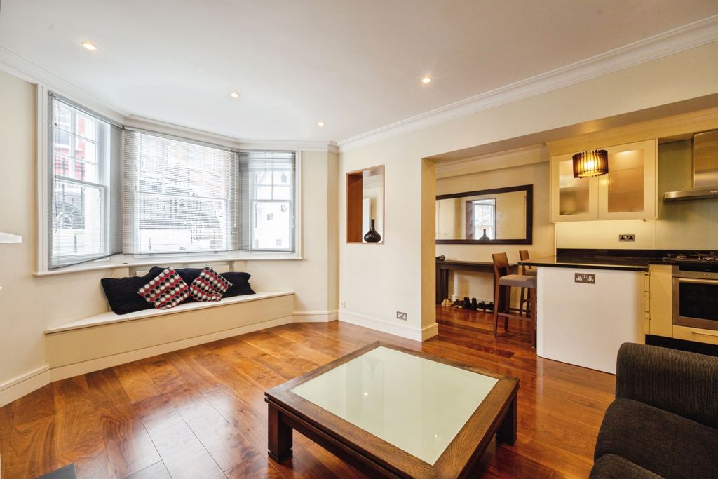 Property photo 3 of 15 Open Plan Living