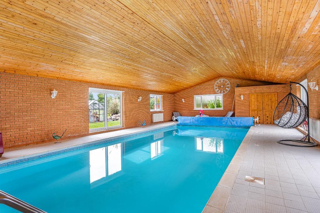 Property photo 3 of 32
