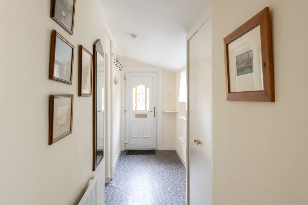 Additional image 13 of 3 bed detached bungalow for salePier Road, Kenmore, Kenmore PH15