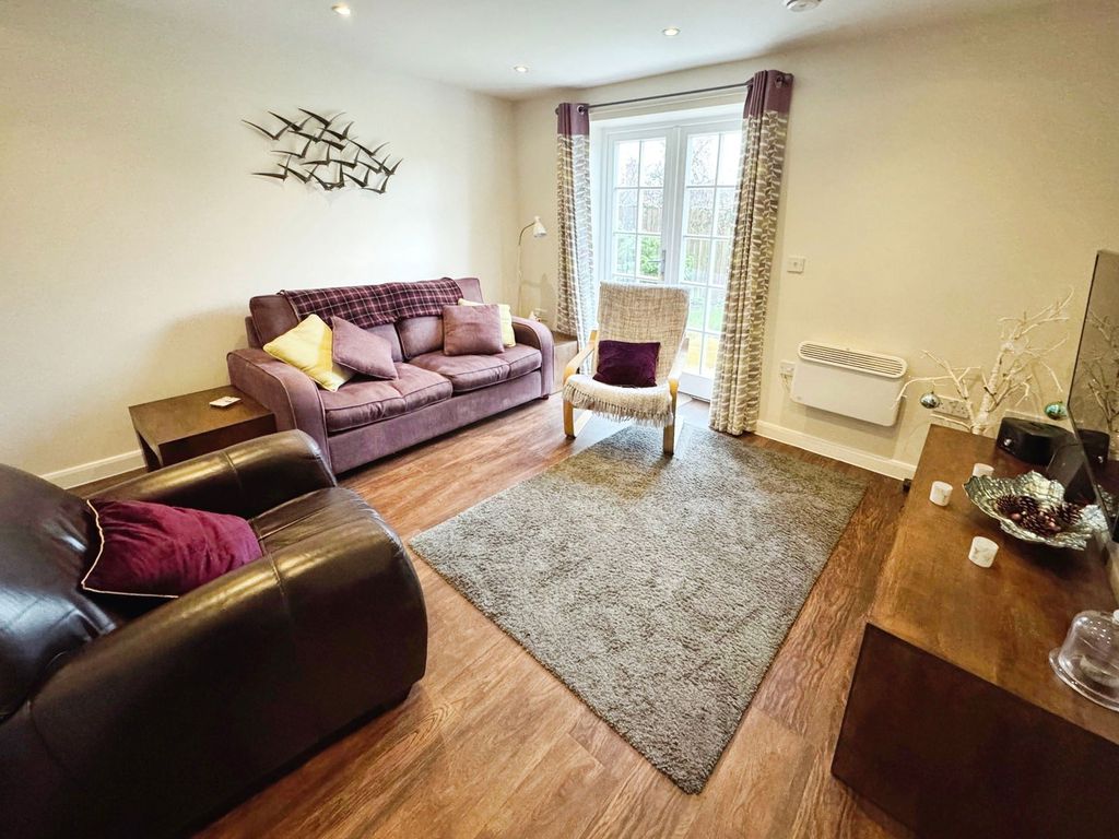 Property photo 3 of 19
