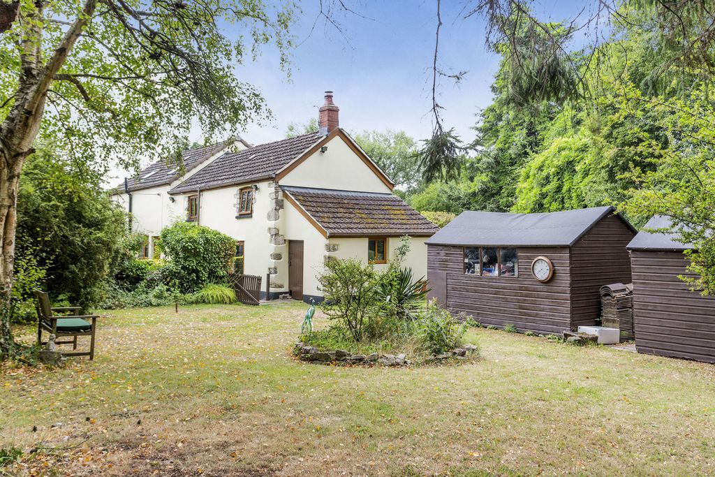Property photo 1 of 30