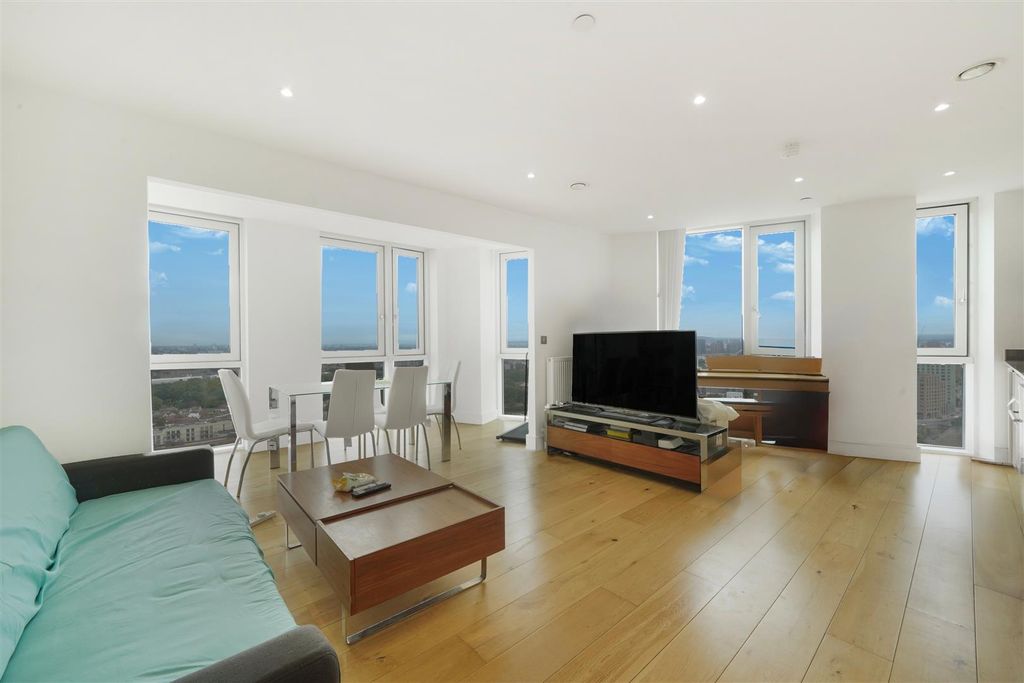 Property photo 2 of 12 Reception Room