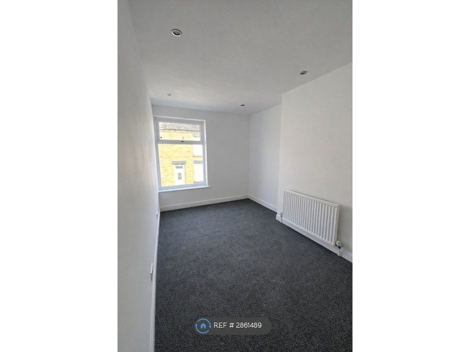 Property photo 3 of 4