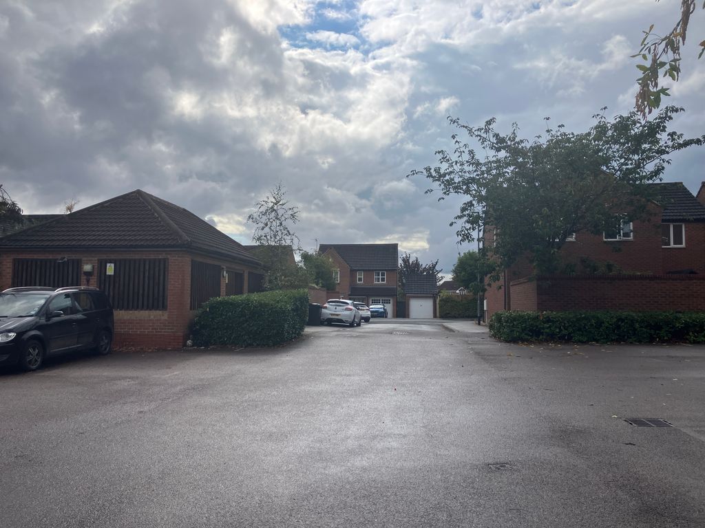 Property photo 3 of 19