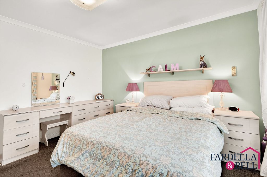 Property photo 3 of 29