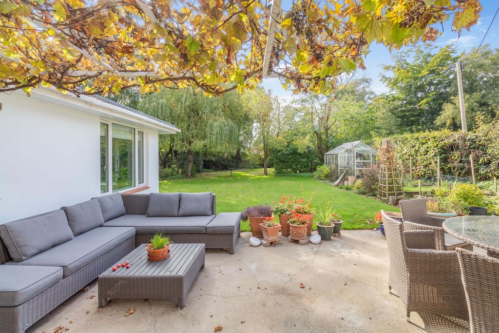 Property photo 3 of 19