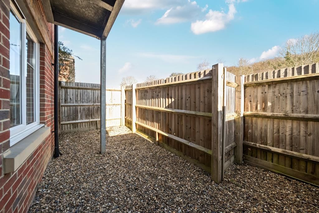 Property photo 2 of 16 Garden