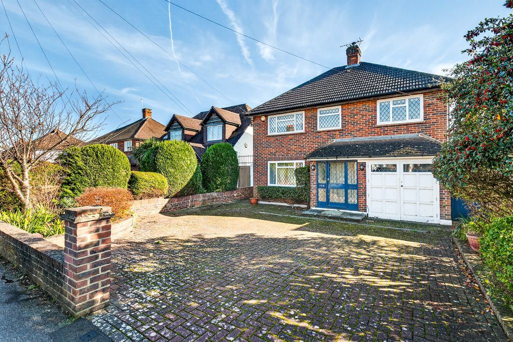 Property photo 1 of 33