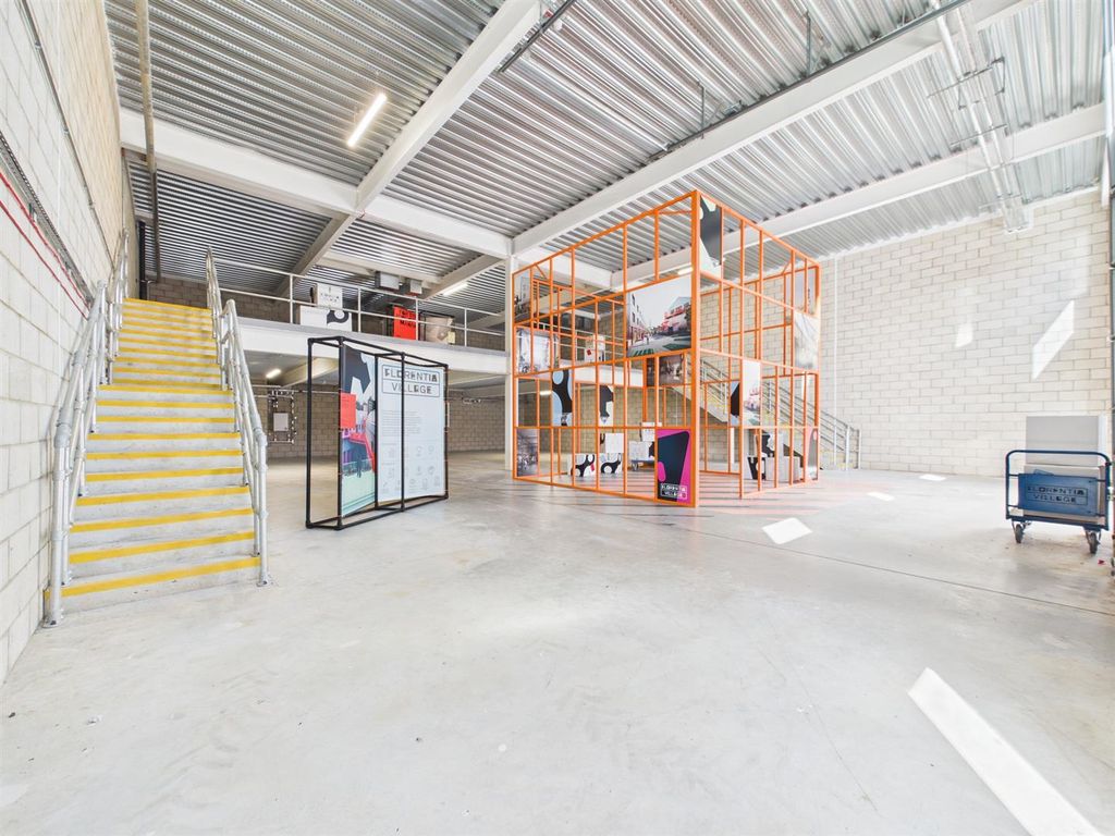 Property photo 1 of 8 Cam04237G0-Pr0293-Still001.Jpg