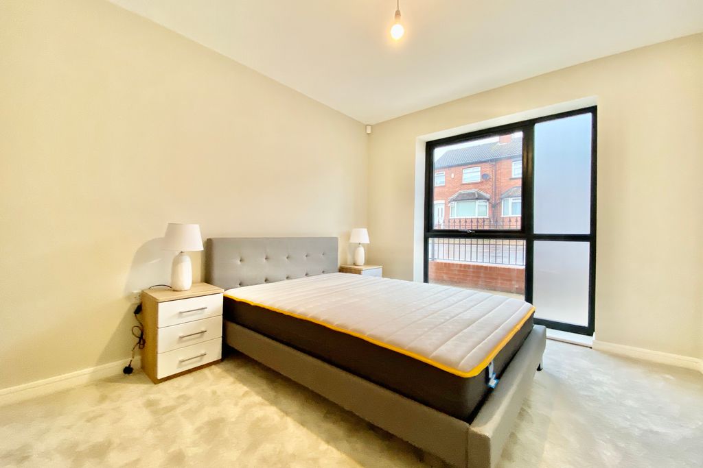 Property photo 2 of 7 Photo 06