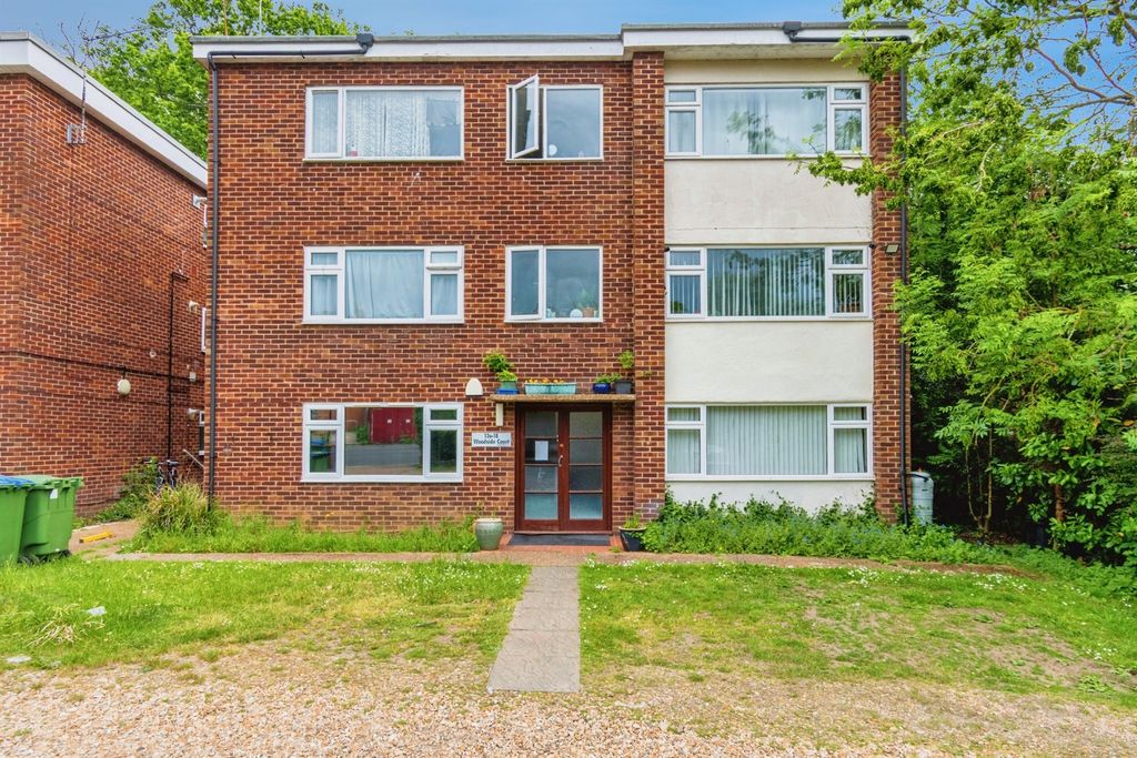 Property photo 1 of 13
