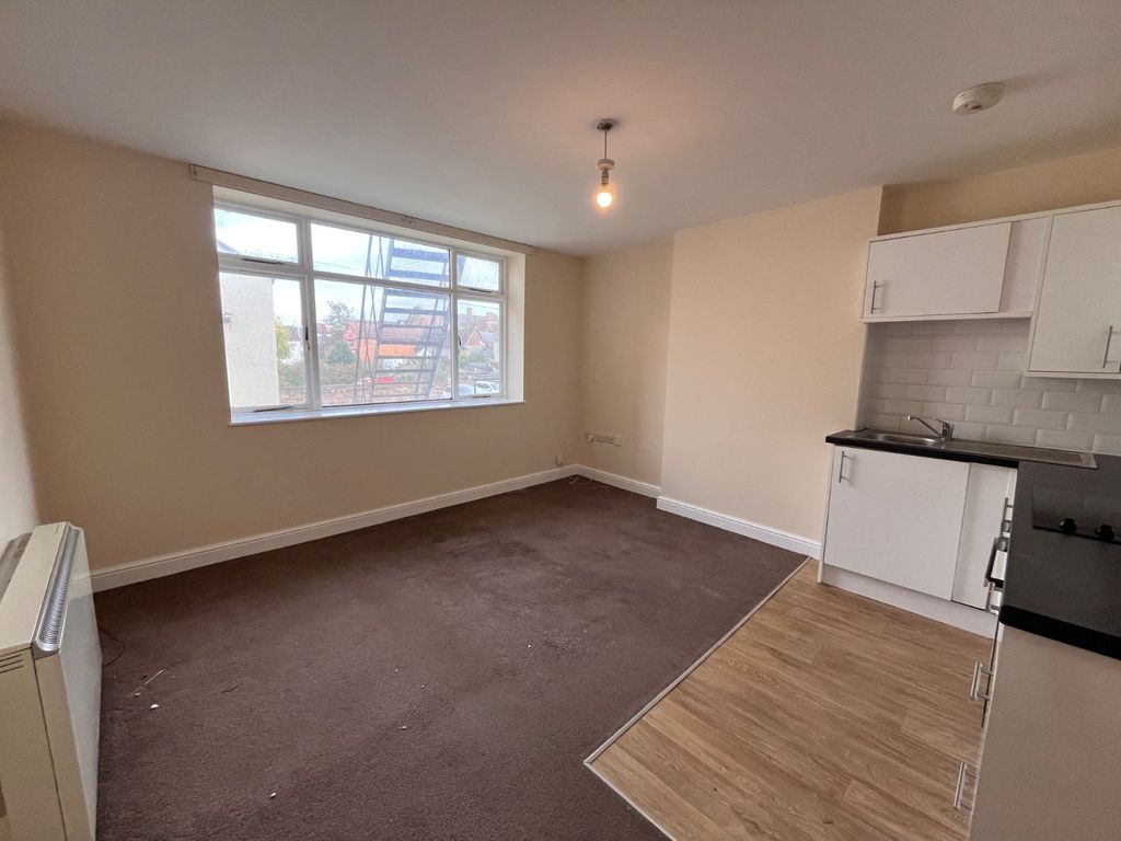 Property photo 3 of 7 Picture No. 05