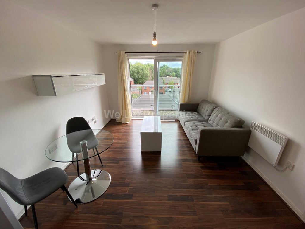 Property photo 2 of 13