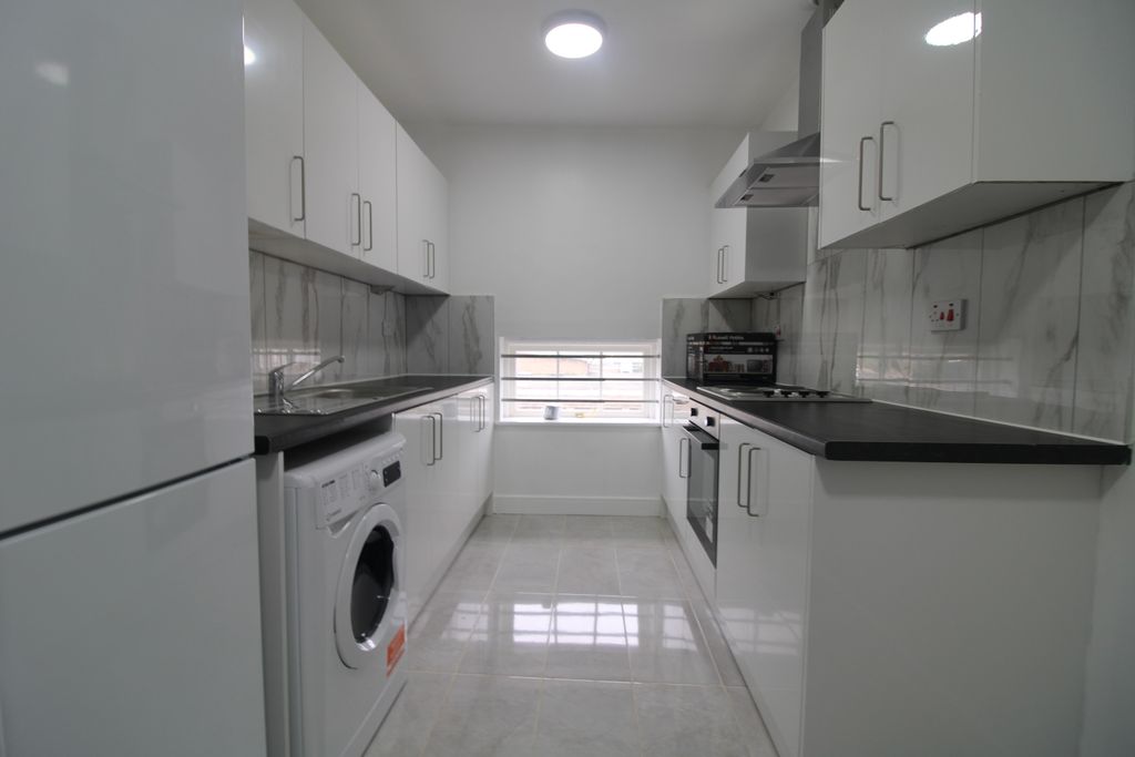 Property photo 2 of 9 Img_3440