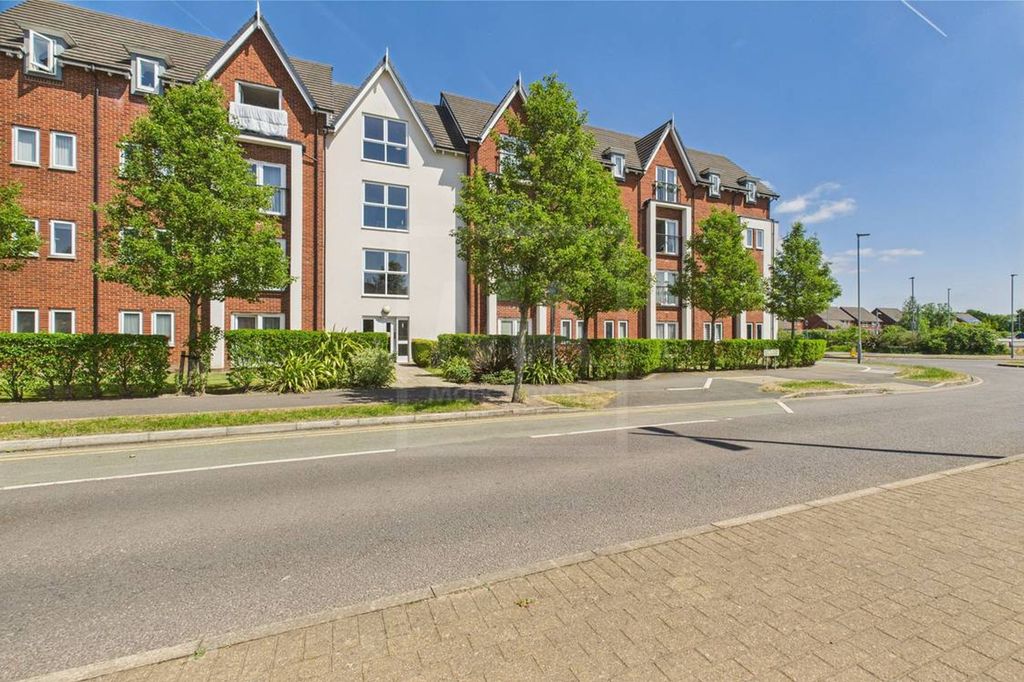 Property photo 1 of 16 Front External