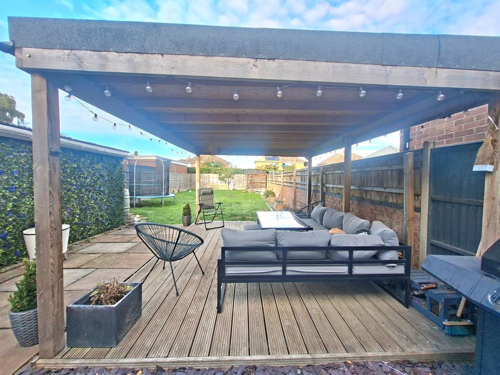 Property photo 2 of 4