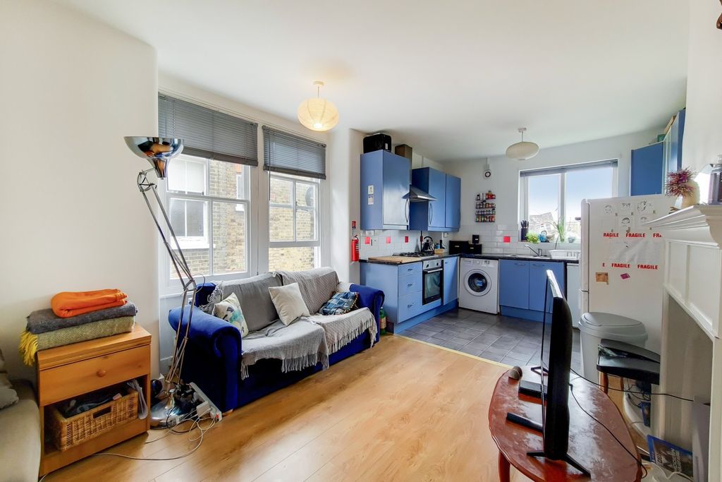 Property photo 2 of 15