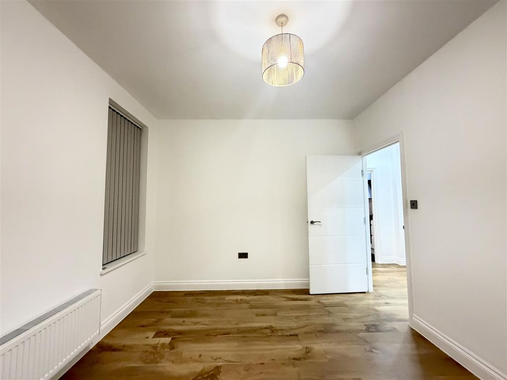 Property photo 3 of 9 Img_7861.Jpeg