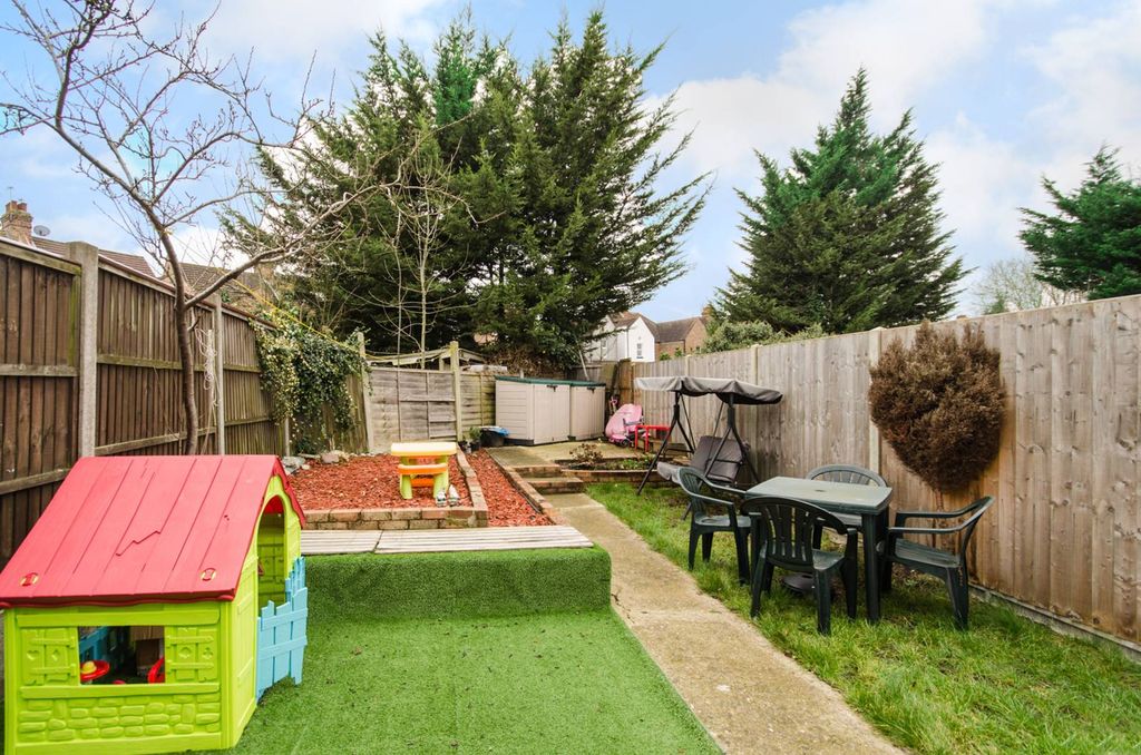 Property photo 1 of 7