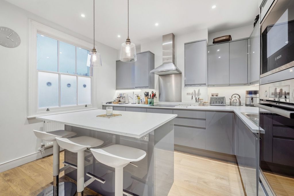 Property photo 2 of 15 Picture No. 04