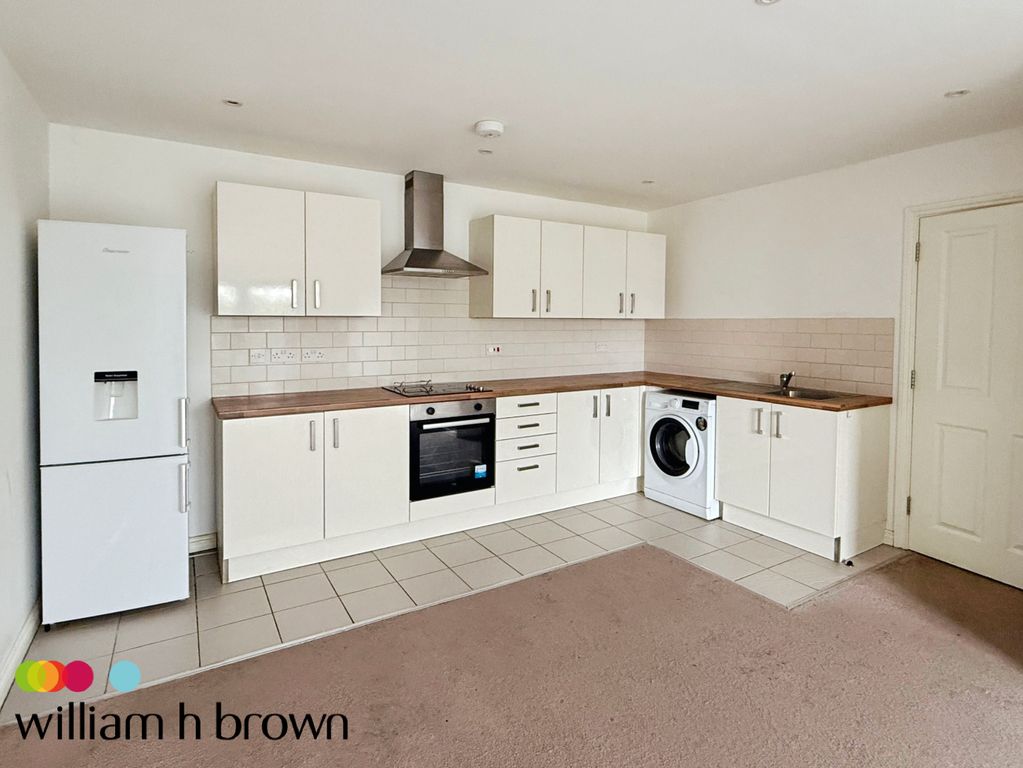 Property photo 3 of 16 Image
