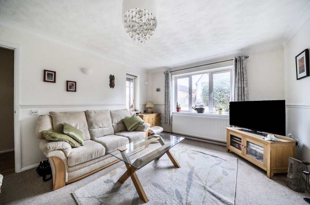 Property photo 2 of 13 1349779268E643Df891c9