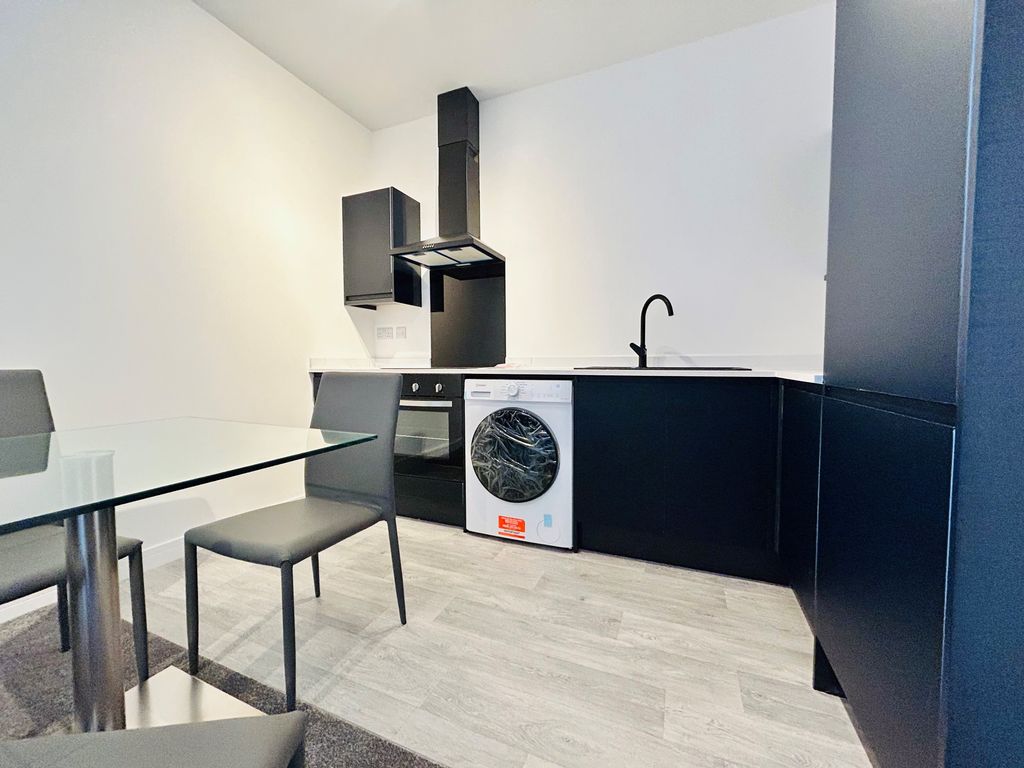 Property photo 2 of 5 Kitchen