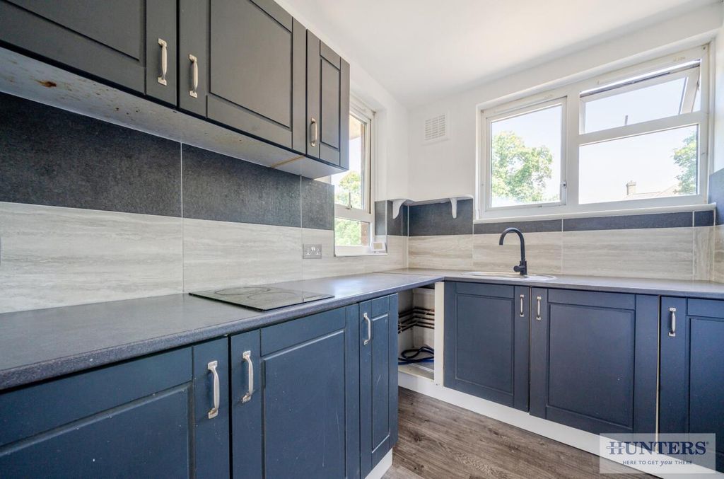 Property photo 3 of 19 0906Dfe4-A6Ea-41d8-Bb39-Fbdad35d16Fa.Jpg