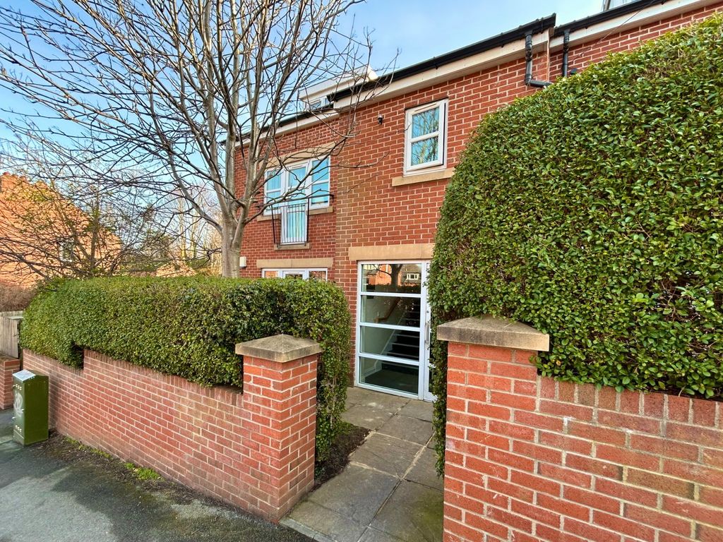 Property photo 1 of 10 Picture No. 13
