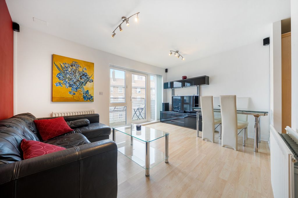 Property photo 1 of 21 1470847-9-6A20331...