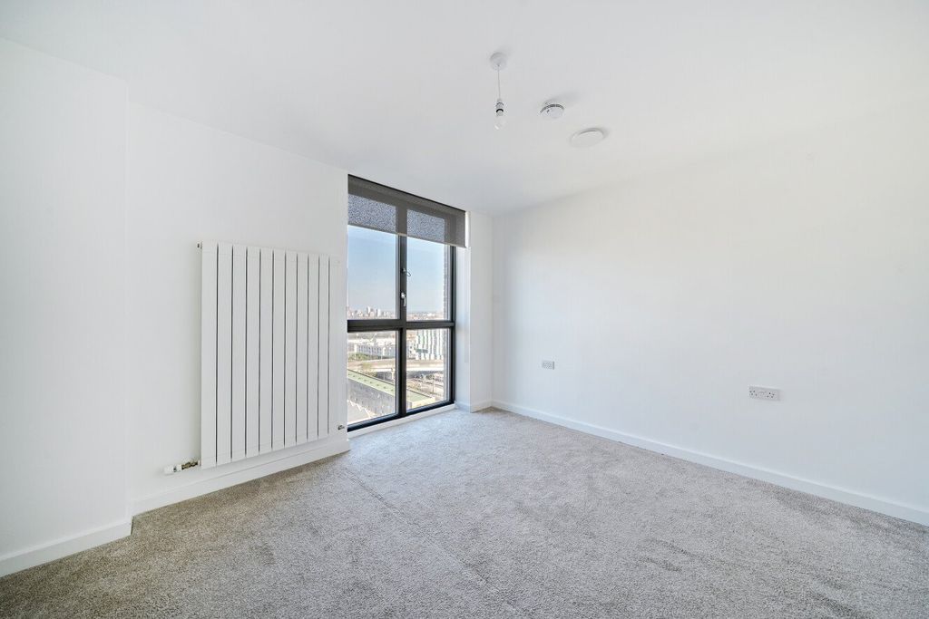 Property photo 3 of 8 Picture No. 08