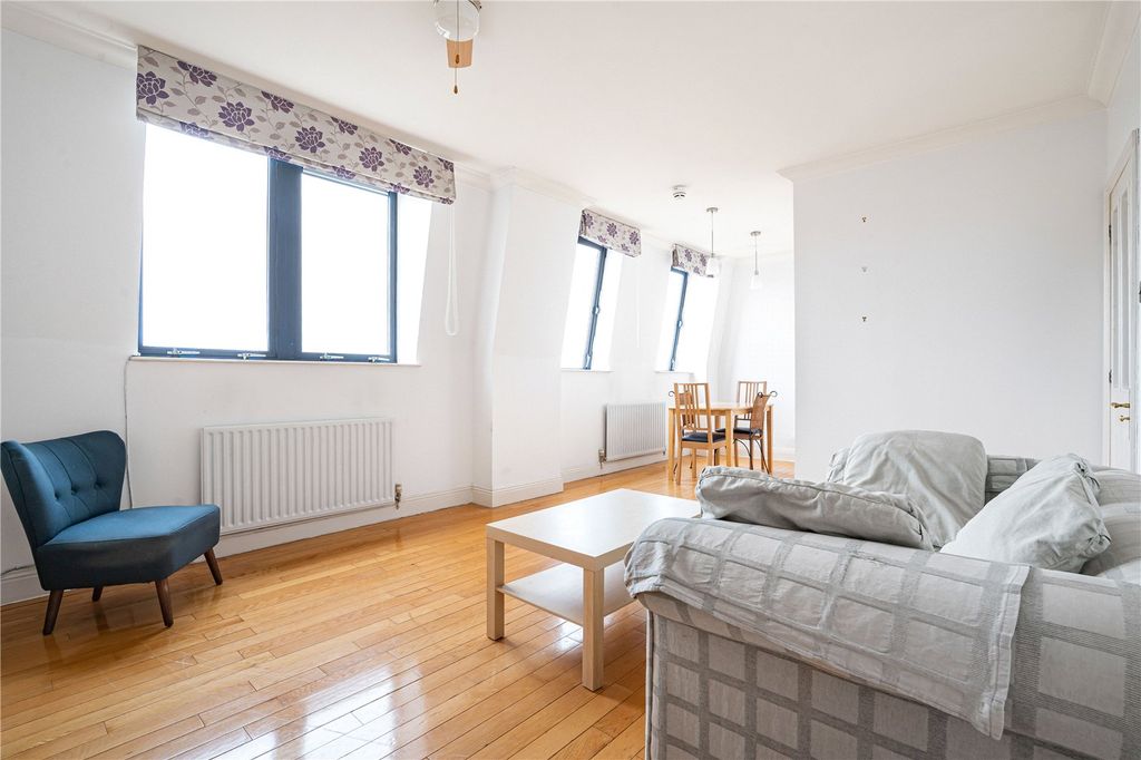 Property photo 1 of 17 Picture No. 43