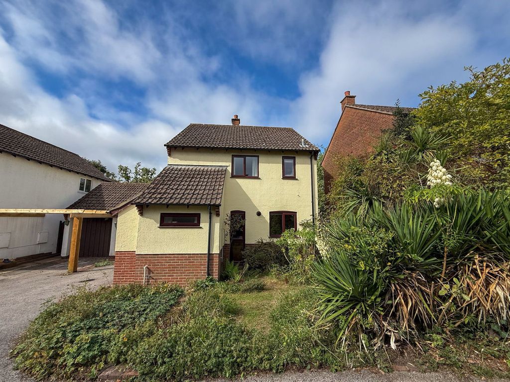 Property photo 1 of 16