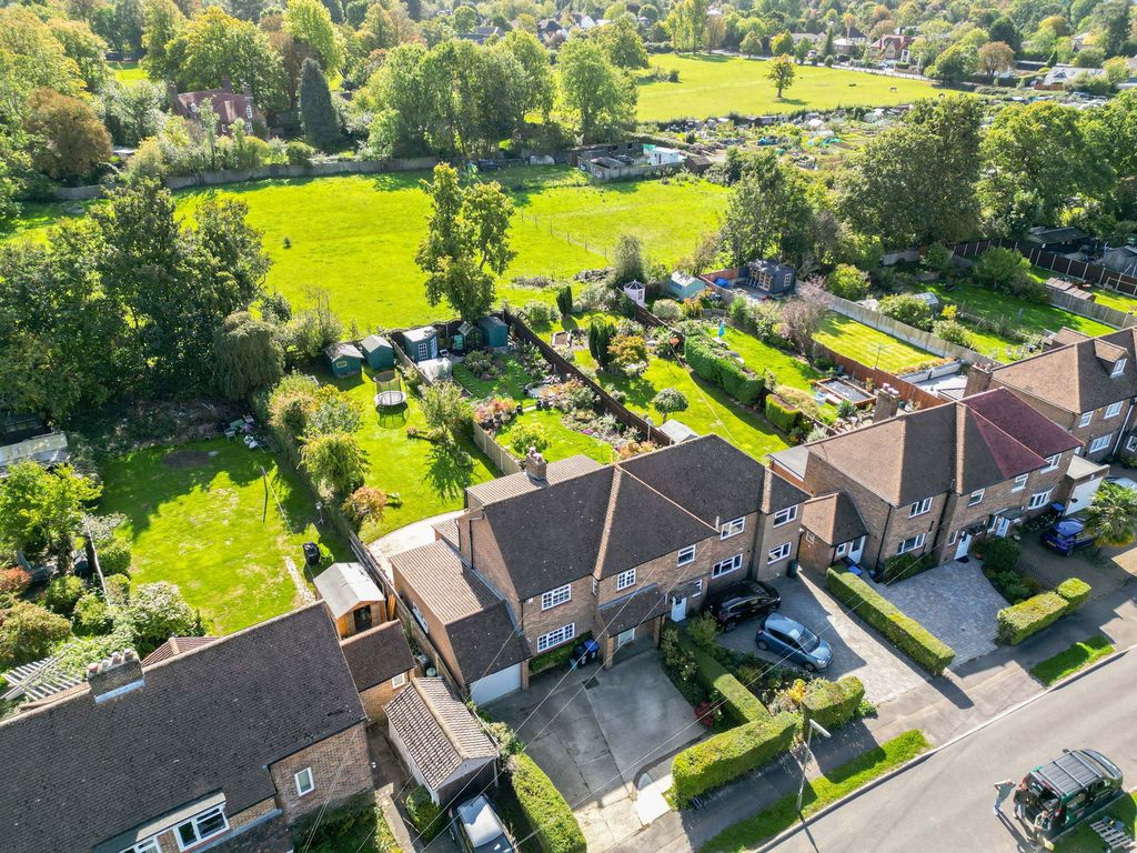 Property photo 1 of 30