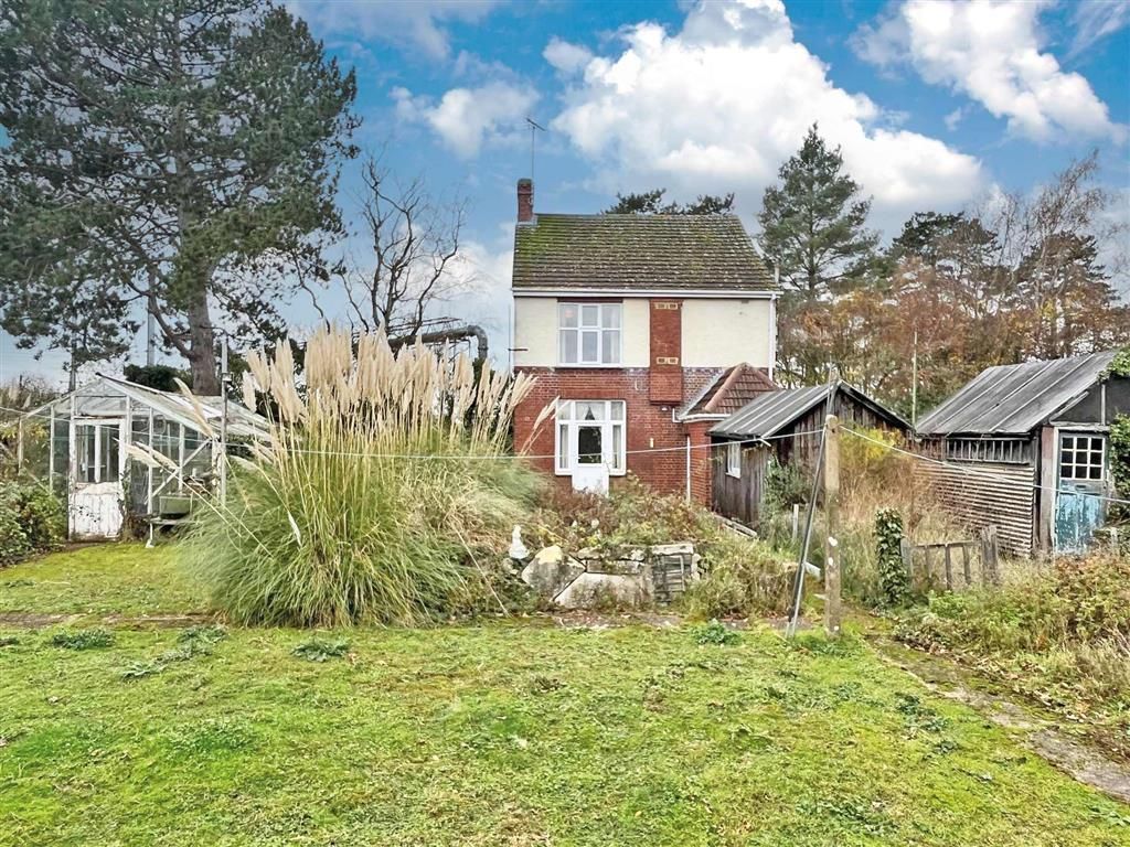 Property photo 3 of 11