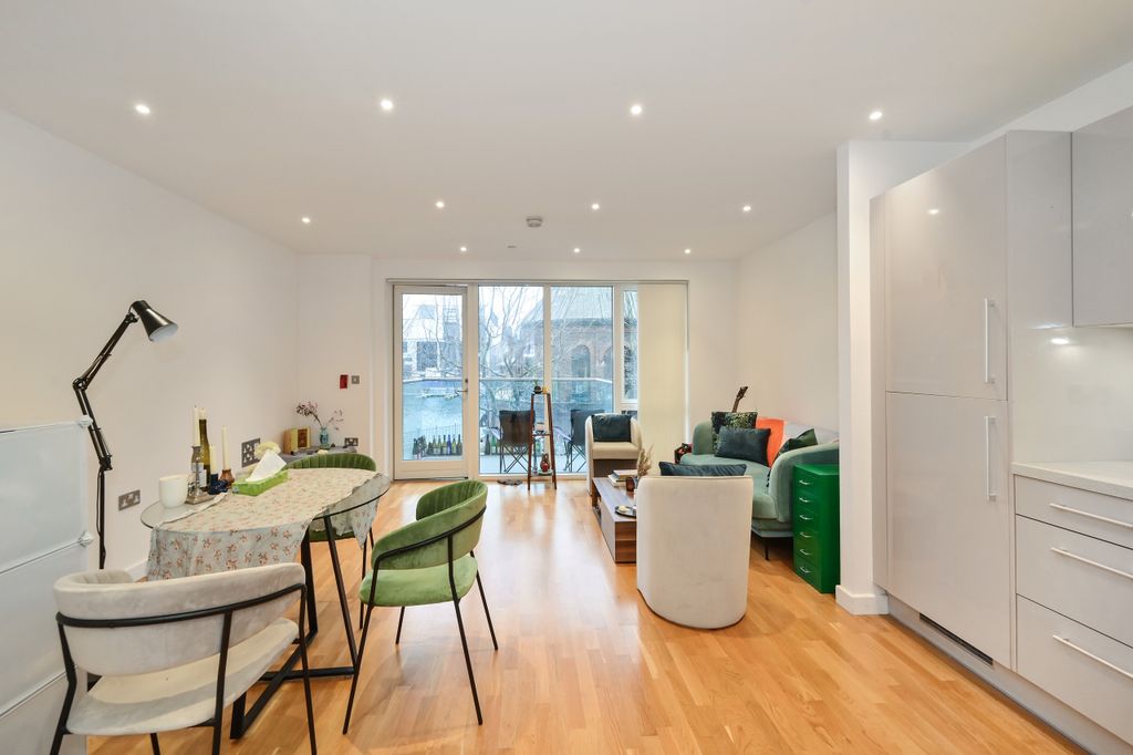 Property photo 1 of 28 Photo 1