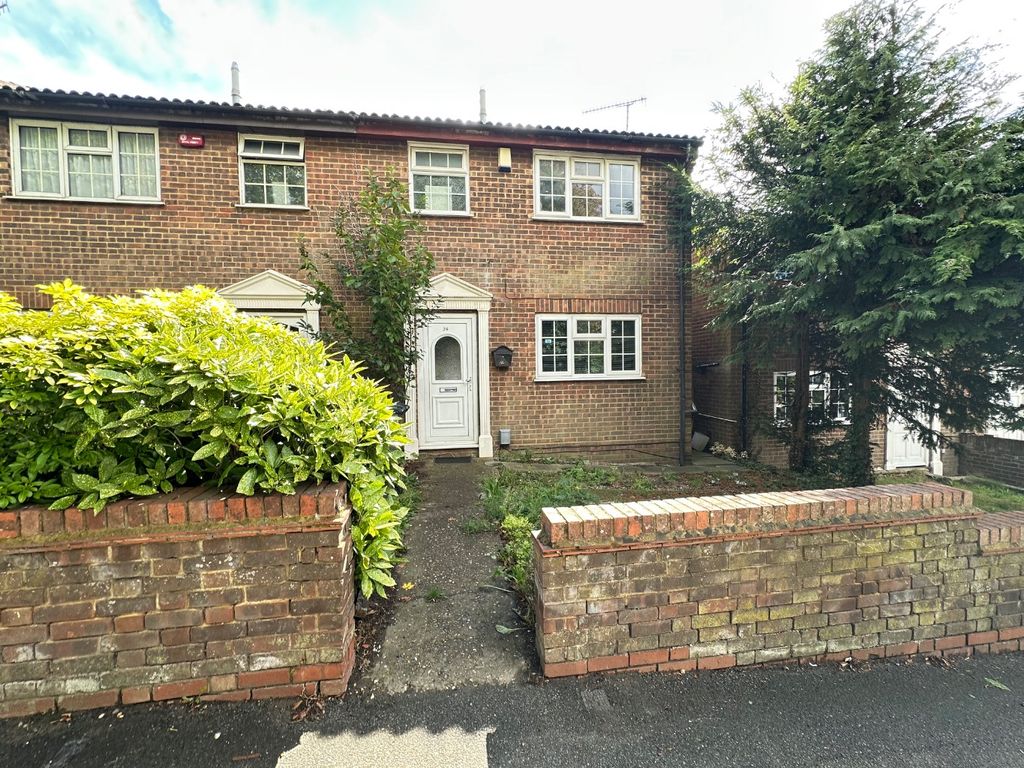 Property photo 1 of 9 4515590