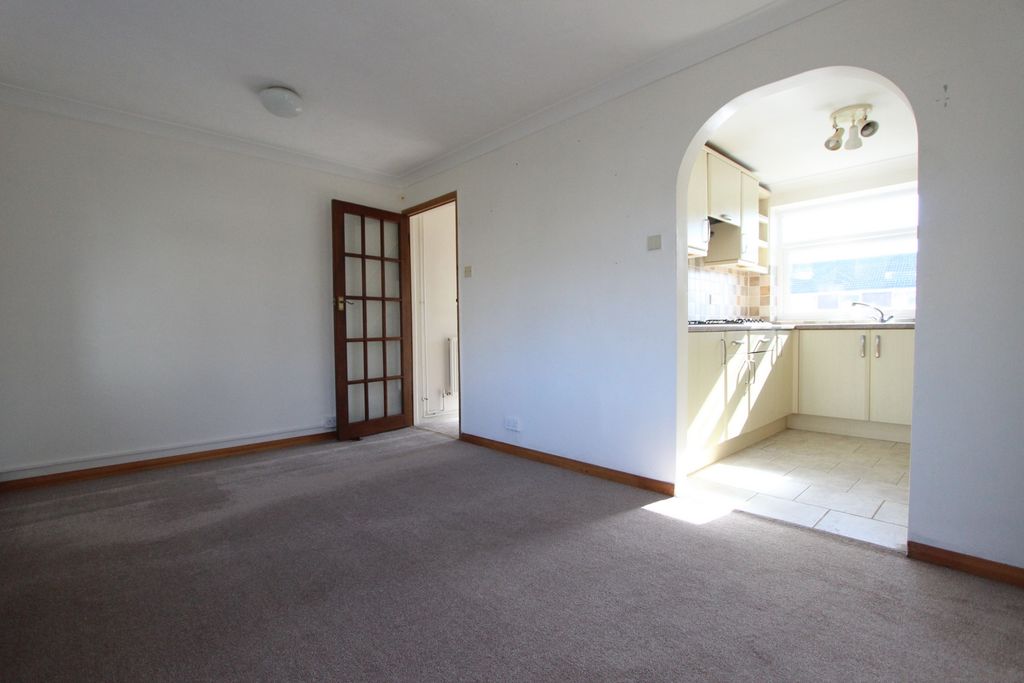 Property photo 3 of 15 Photo 6