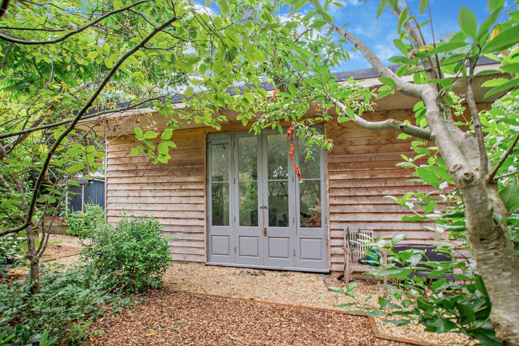 Additional image 27 of 6 bed semi-detached house for saleWallands Crescent, Lewes, East Sussex BN7