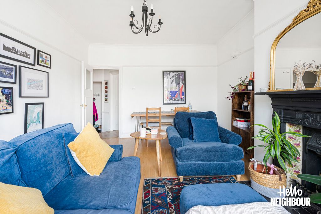 Property photo 3 of 17 Photo 2