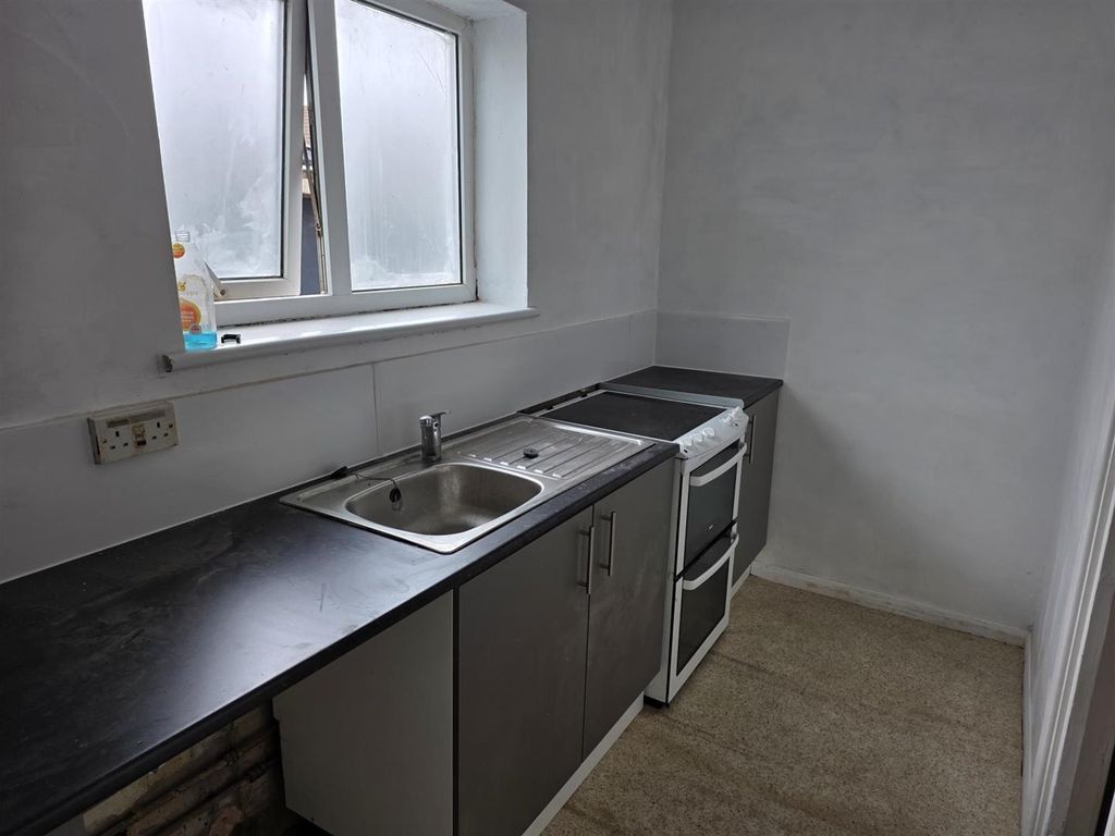 Property photo 3 of 7 20250918_142053.Jpg