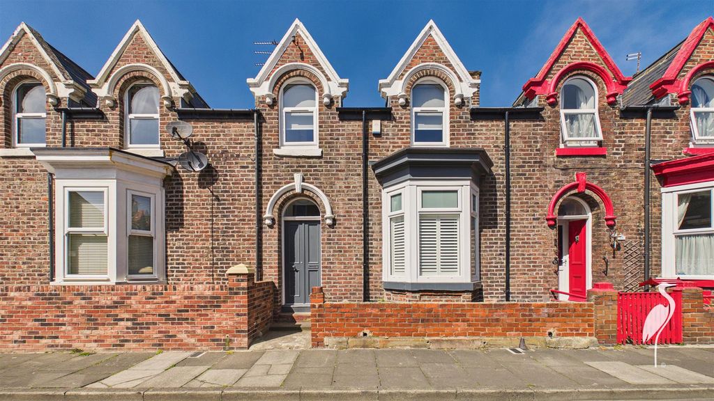 Property photo 1 of 24