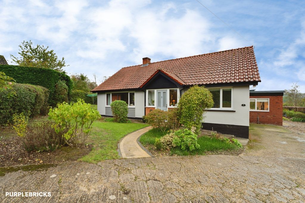 Property photo 1 of 42