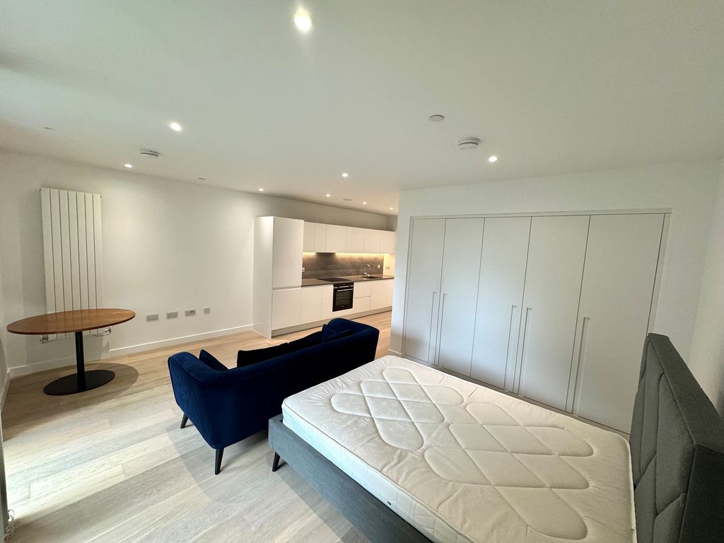 Property photo 2 of 9 Photo 5