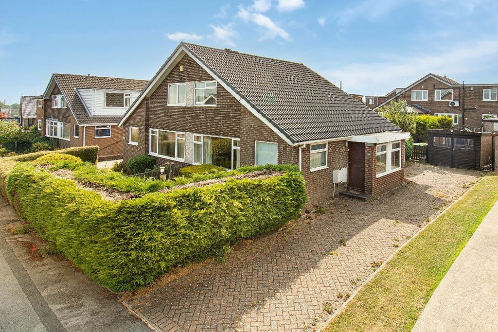Property photo 1 of 24