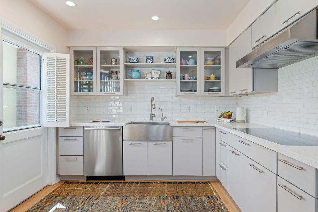 Property photo 3 of 10 <Alttext/>
